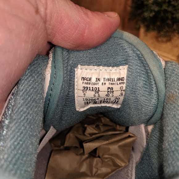 NIKE Women's Golf Shoes Size 9.  #Q - Picture 4 of 7